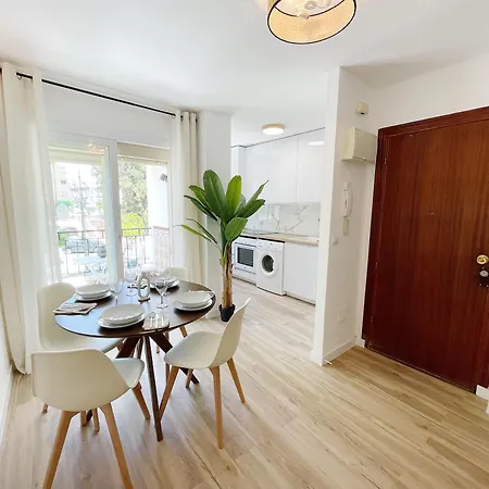 Apartment Calm Beach: Location, Beach & Old Town